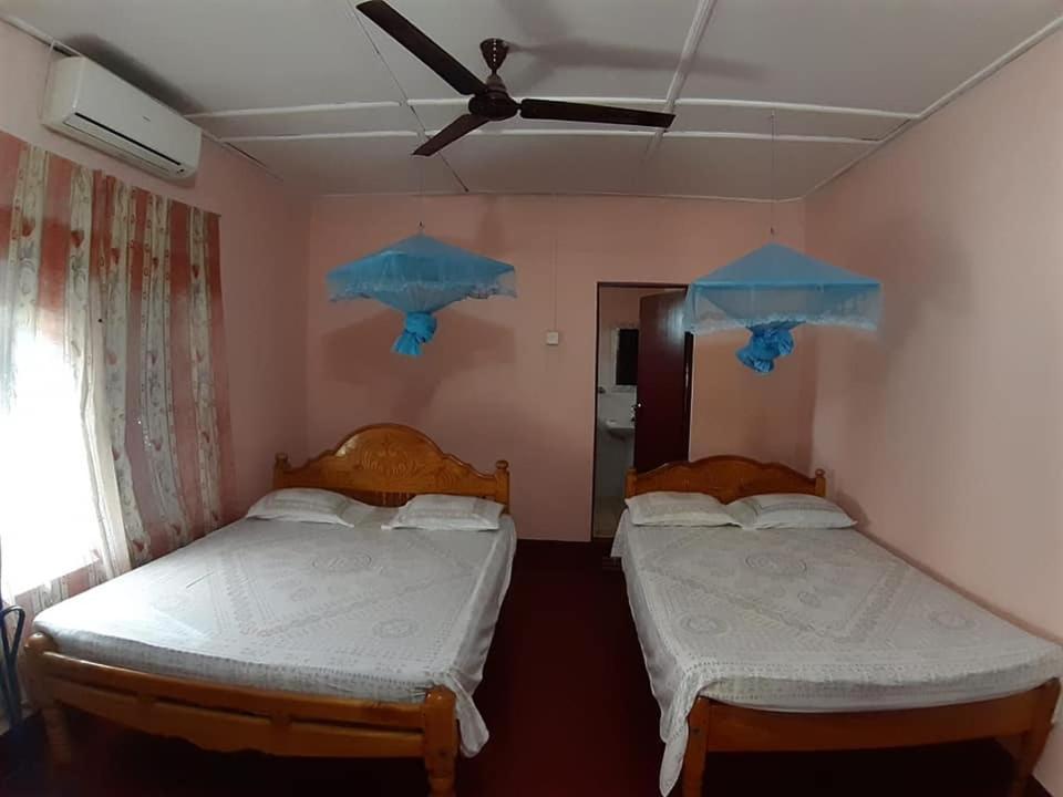Amila Guest Hotell Trincomalee Eksteriør bilde