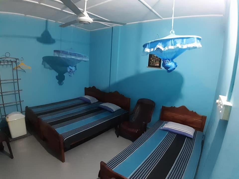 Amila Guest Hotell Trincomalee Eksteriør bilde