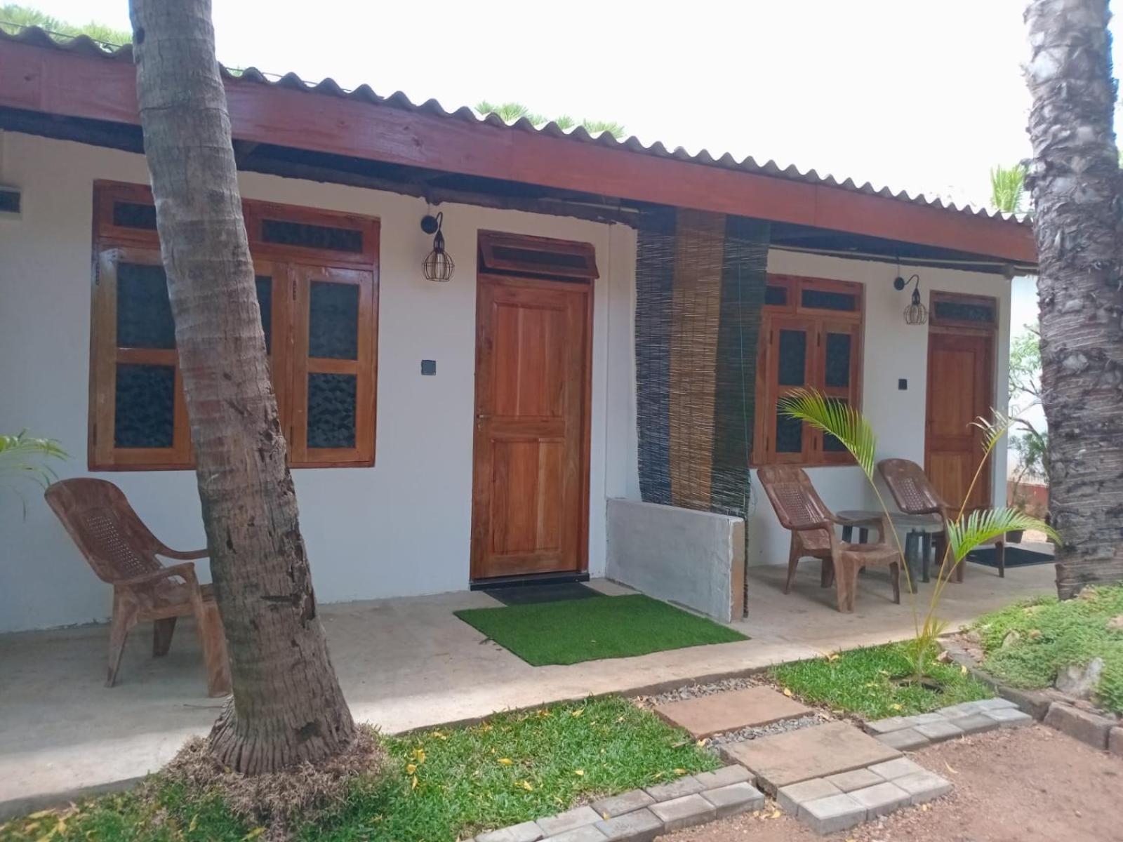 Amila Guest Hotell Trincomalee Eksteriør bilde
