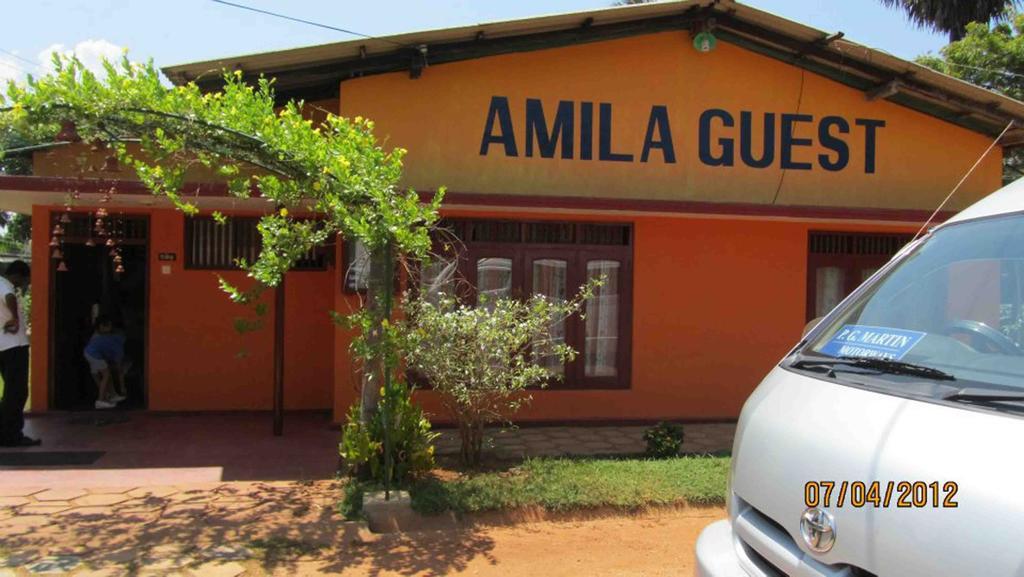 Amila Guest Hotell Trincomalee Eksteriør bilde
